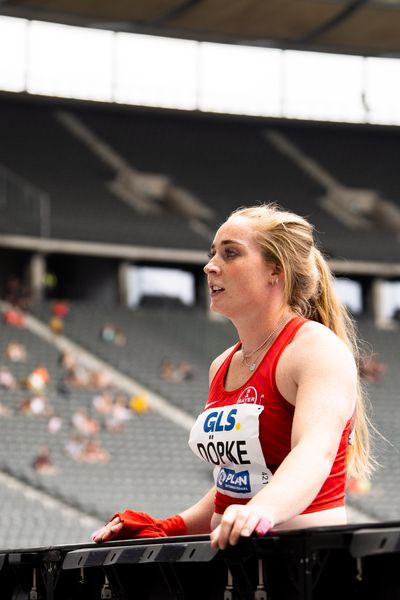 Michelle Doepke (TSV Bayer 04 Leverkusen) waehrend der deutschen Leichtathletik-Meisterschaften im Olympiastadion am 25.06.2022 in Berlin